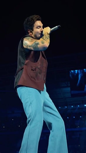 Coração xonado nessa turnê 😍 Semana que vem abrem mais vendas no site oficial! Bora? 💥