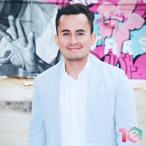 Here’s a glimpse of the 200 industry trailblazers and experts who are speaking at #eMergeAmericas 2024 and shaping the future of #tech! 🤖 Register now ➡️ https://bit.ly/eMARegister24 #MiamiTech #innovation #leaders | eMerge Americas