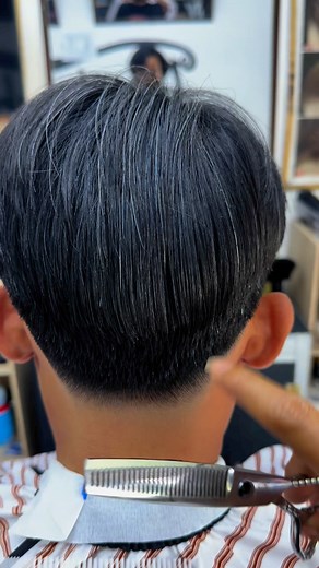 💈 connecting broken lines thinning scissors 💈💇🏻‍♂️✅ #fyp #barber #barbershop #haircut #hairstylist #haircutstyle #asmr #tutorial #education #explorepage | Botmasterbarber