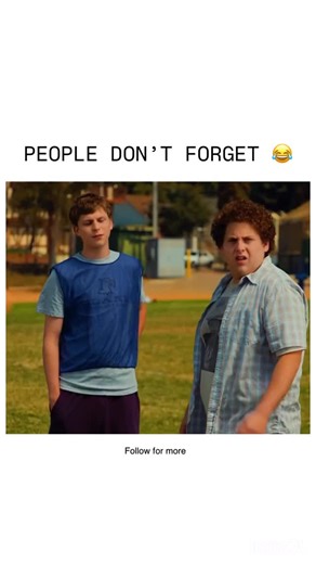 W Showbiz on Instagram: "🎬 Superbad (2007) Superbad is a raunchy coming-of-age comedy that follows two awkward high-school best friends, Seth and Evan, as they try to make the most of their final days before graduation. Determined to lose their virginity and impress their crushes, the duo sets out on a chaotic mission to buy alcohol for a party. What starts as a simple plan spirals into a night filled with fake IDs, wild detours, and run-ins with two hilariously reckless cops. Beneath the crude