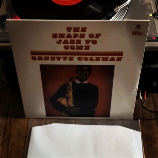 Thomas Murphy on Instagram: "Ornette Coleman | The Shape of Jazz to Come (1959, pretty sure 2015 180g reissue). Of course one of the greatest jazz albums of all time and nearly ground zero for free jazz. This is pretty early for that and this is lively stuff but if you know what you're listening for or keyed into it you hear a kind of extended technique in the trumpet and saxophone for a new kind of improvisation that broke with the trends of jazz of its time. It's not obvious now unless you're 