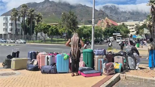 Students at CPUT’s District Six Campus are allegedly sleeping outside or relying on temporary accommodation due to an ongoing housing shortage. While the university has arranged limited temporary placements for some students, many residence applications remain marked “pending” or have been “declined,” leaving others stranded with nowhere to stay including those who travelled from distant provinces to begin their studies. With classes already underway for returning students and first-year student