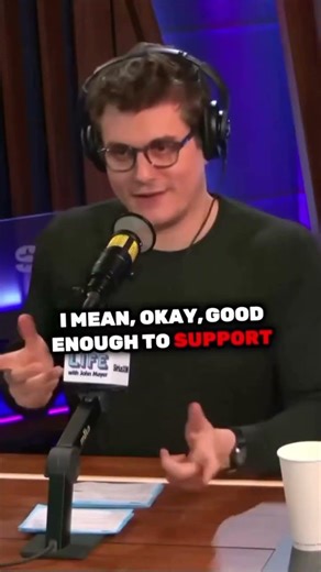 How Hit Songs Are Written (Songwriting Tips) #Songwriting #HitSong #MusicTips #Shorts