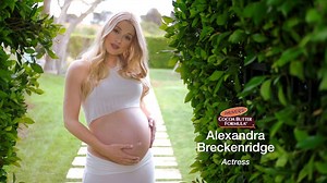 What's your #PalmersBelly routine? Alexandra Breckenridge uses Massage Lotion in the morning and Tummy Butter before bed. Learn more about the new enahnced Stretch Mark range at bit.ly/StretchMarkRange | Palmer's