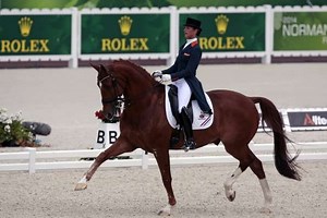 Rio Olympics 2016: Star Dutch rider quits Rio 2016 after her horse falls ill