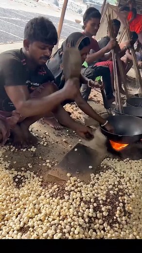 Makhana recipe lotus seeds #MakhanaRecipes #LotusSeeds #HealthySnacks #IndianSnacks #RoastedMakhana #MakhanaSnacks #LotusSeedRecipes #SnackRecipes #IndianCuisine #HealthyEating Makhana recipe, lotus seeds, healthy snacks, Indian snacks, roasted makhana, makhana snacks, lotus seed recipes, snack recipes, Indian cuisine, healthy eating, makhana benefits, lotus seeds benefits. | GD King