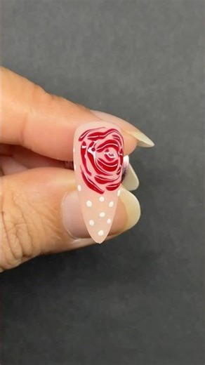 Easy Rose Nail Art Design | DIY Beginner Friendly✨💅🏻 #beginnerfriendly #diynailart #floralnailart