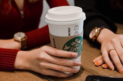 Microwaving Starbucks Cups: What It Says About Design & Heat