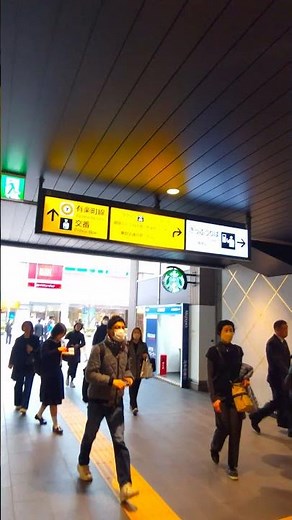 有楽町駅出口 京橋口（交通会館方面）