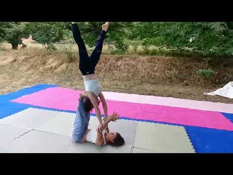 Acroyoga, Flow d'inversion Intermédiaire'Avancé