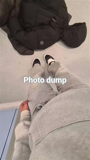 js random but foto dumpppp