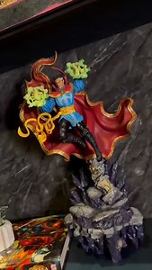 Arriving to fight Thanos in this insane battle, Doctor Strange arrives! 🔥 Doctor Strange Deluxe - Infinity Gauntlet Diorama - Art Scale 1/10 - Iron Studios Available now at ironstudios.com #ironstudios #marvel #comics #collectibles #infinitygauntlet | Iron Studios