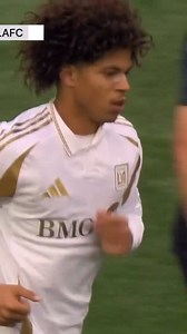 372K views · 11K reactions | Qué GOLAZO acaba de anotar David Martínez.  | Aranguismo | Facebook