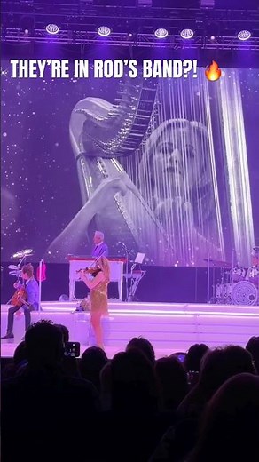 Rod Stewart’s Band Steals the Show 🎻 Harp & Violin Live (2026)