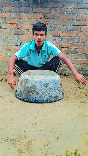 एक# एट# भाई #ने #नीचे# में# धारा# तो #जादू# से दो #एट #बना #दिया #क्या# भाई #ने #जादू# किया