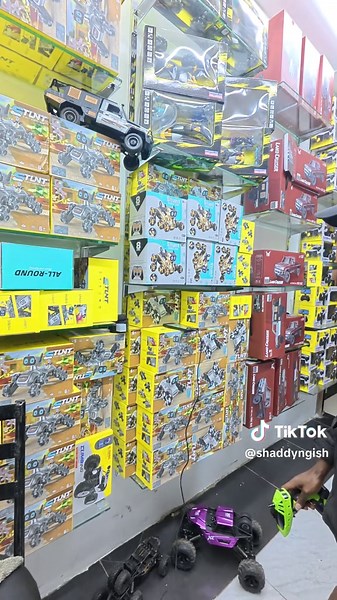 All-Terrain RC Rock Crawler for Off-Road Adventures