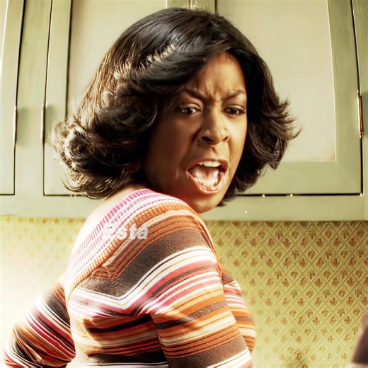 Rochelle thinks everything is very suspicious #Funny #shortvideo #humor