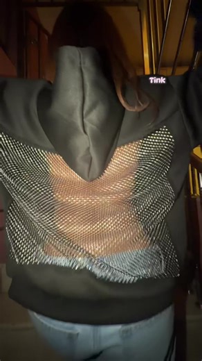 Backless Hoodie: Unique Style for Every Occasion