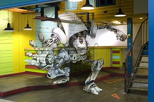 Robot, An Amazing Anamorphic Optical Illusion Mural by TSF Crew