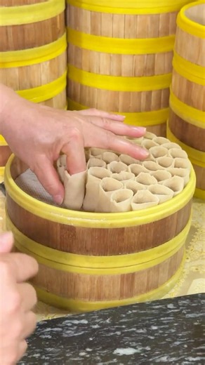 山西特色小吃莜面栲栳老 Steamed oat rolls #chinesefood # #streetfood #food #吃货推荐官 #小吃 #snacks #中国美食 #asianfood