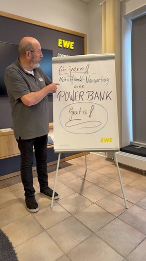 Ihr braucht mehr Energie? Prima, dann haben wir da etwas für euch 殺 Wer bei uns einen neuen Mobilfunkvertrag abschließt, erhält gratis eine Power Bank dazu  Na, ist das was für euch? Dann schnell reinkommen. Bis gleich www.grimm-tarmstedt.de #Aktion #Mobilfunk #powerbank #Neuvertrag #tarmstedt #grimmtelecom #energie | GRIMM Tele COM | Facebook