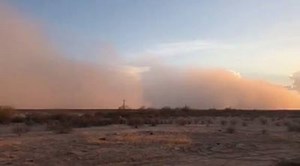 WHOA! Viewer Jason Kane just captured this video of a dust storm moving through the desert near Centennial along I-10. RADAR: https://bit.ly/2Eto5rL | ABC15 Arizona