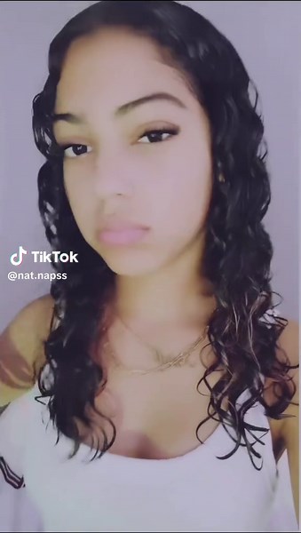 Beautiful Lash Tutorial: Applying Professional Quality