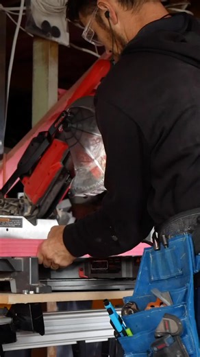 Milwaukee M18 FUEL 254mm Dual Bevel Sliding Compound Mitre Saw Review