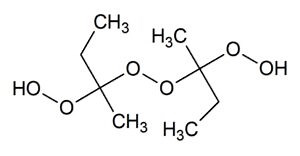 耐火と断熱を実現する高機能ゲルコート PureRED Vol.176 - FRP consultant