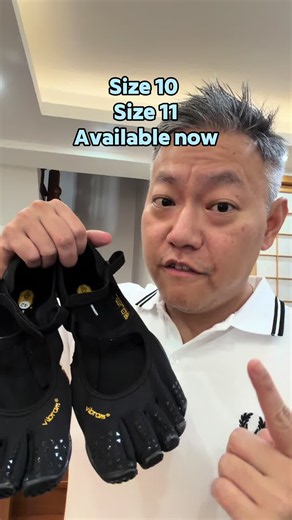 Vibram FiveFingers shoes and pilates outfit review