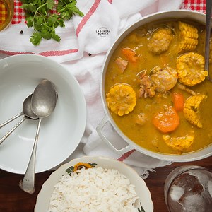 Sancocho Dominicano Fácil - La Señora Bonita