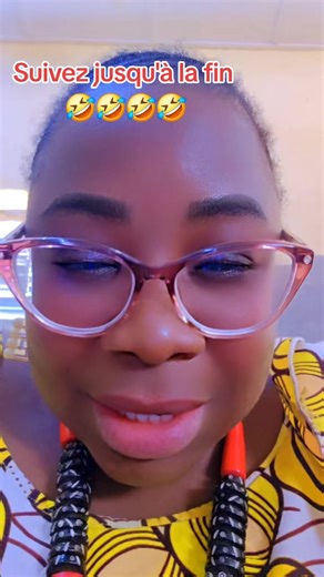 #collage avec @Wedding Content Creator | 🇿🇦 Bateau parmi des pirogues