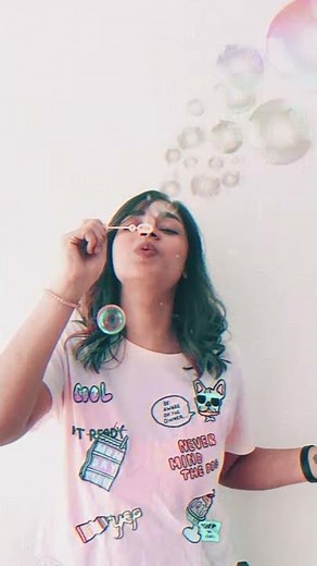 How to add bubble stickers to your photos | PicsArt Tutorial