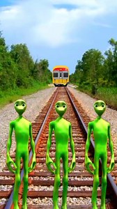 178K views · 899 reactions | Three cute alien bee train cat baby rescue funny vfx game #reelsfbviral #reelstrending #viralchallenge #Gaming | High Koncept media | Facebook