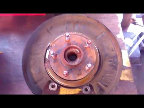 (1) Hoot's VE Commodore Rear Wheel Bearing Replacement
