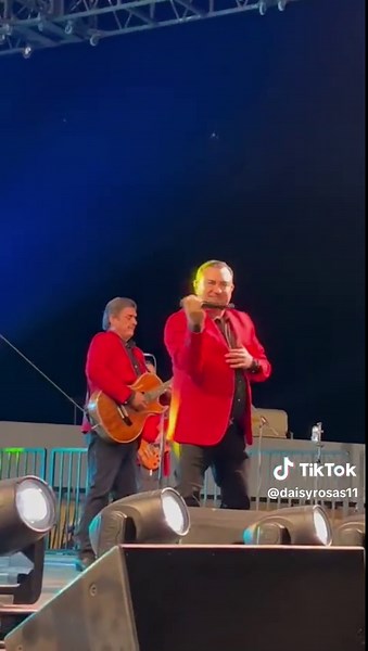 Morir de Amor by Conjunto Primavera | Tony Melendez | Para Ti