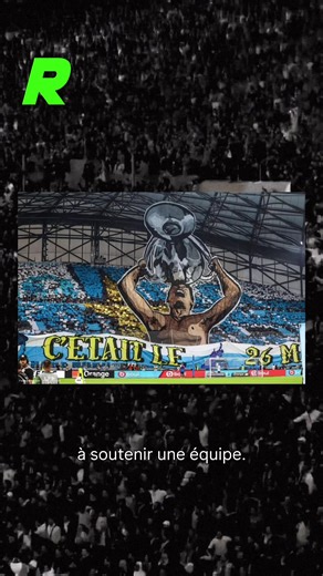À Marseille, le football dépasse la simple rencontre sportive. Il parle de mémoire, de culture et d'identité. Des 120 ans de l'OM aux 30 ans de la Ligue des Champions, en passant par des hommages à Ibrahim Ali ou aux victimes de la rue d'Aubagne, les supporters transforment le stade en véritable tribune. Au sens propre du terme. #om #marseille #pourtoi #foot