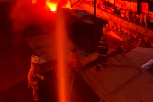 Fire razes 80 houses in Cebu City | ABS-CBN News