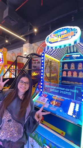 Ani Nurhayani | Snowman Challenge❄️ Malam Minggu ada video baru jackpot tiket & borong boneka dari mesin capit di “YouTube Ani Nurhayani” yaa..so jangan... | Instagram