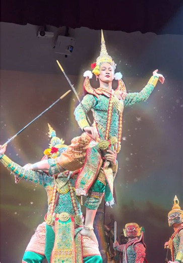 โขนไทย 25 นาที ตั๋ว 100 บาท ดูได้ 3 รอบ/วัน