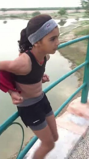 Very Hard Sixpack Exercise Pooja Bishnoi 8 Year old Indian Girls.