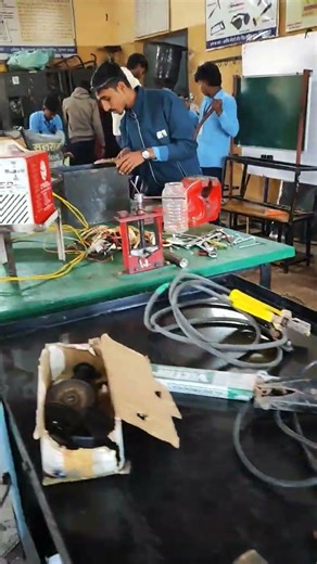 ITI Student Welding Workshop Maintenance #itiwelder #iti #itiworkshop #itistudents #shorts