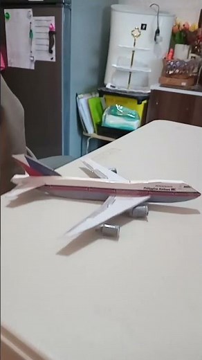 Philippine Airlines Boeing 747-200 Old livery airigami!