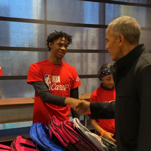 18M views · 371K reactions | President Barack Obama & the Obama Foundation surprised the #NBARisingStars & local Chicago students at this morning’s NBA Cares Day of Service! | NBA | Facebook