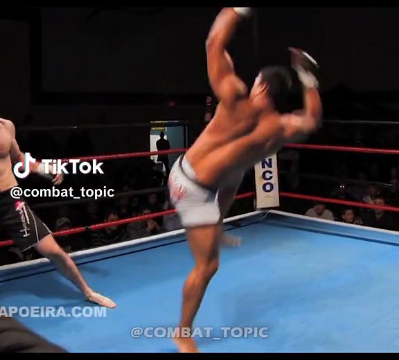 Capoeira Knockout #capoeira #mma #ufc #edit #knockout #spinningkick #highlights #brazil