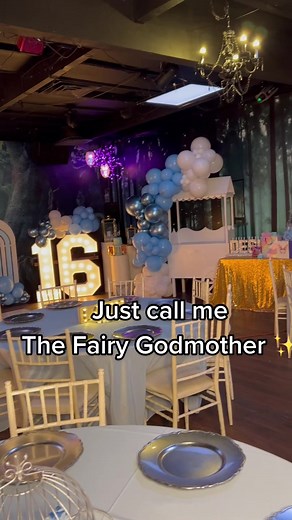 Cinderella Sweet 16 Party Planner & Ideas