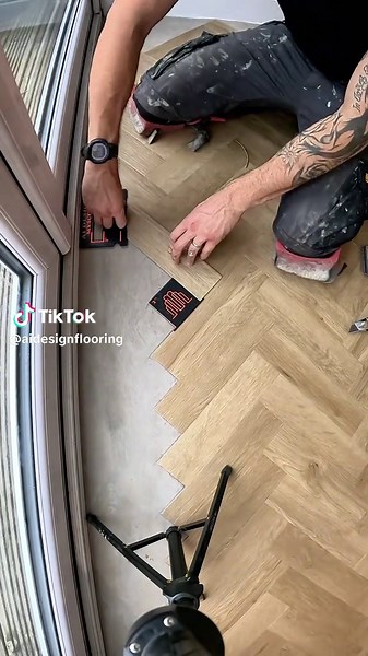 Final Row Installation in Flooring Projects