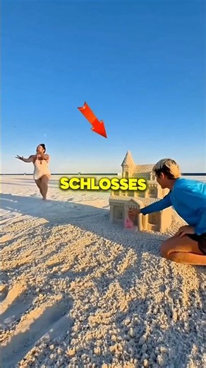She builds an incredible sandcastle 🏰