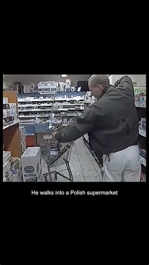 Shopping with a bow and arrow 🏹 #art