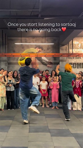 Ajj kal Shessha bda Chedda | Bhangra with Agam Dua #shorts